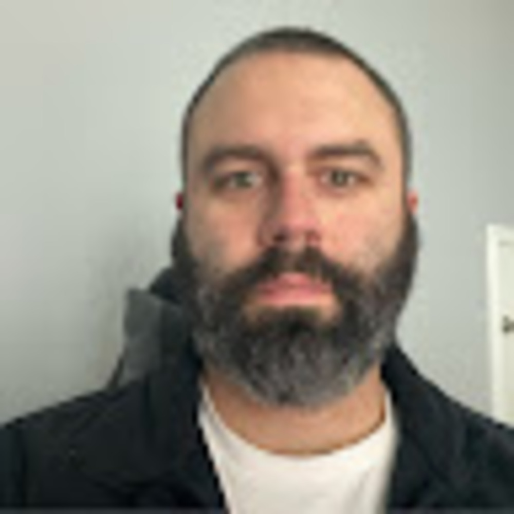 Meet your Posher, Jason